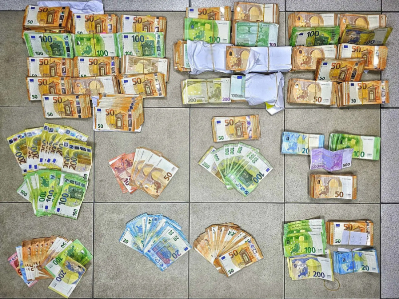 Συλλήψεις και στην Πρέβεζα για εγκληματική οργάνωση που εξαπατούσε επενδυτές κρυπτονομισμάτων