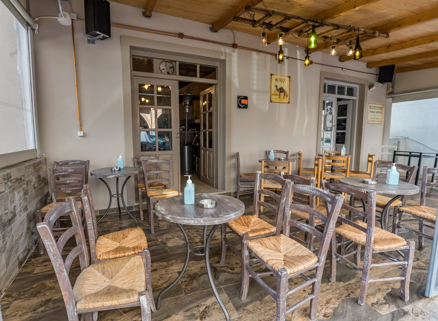 Καφενείο-Καφωδείο &quot;Όασις&quot; στην Πρέβεζα: Ανοικτά πλέον το απόγευμα και το βράδυ καθημερινά